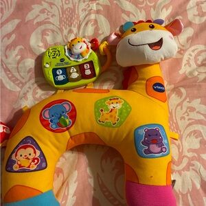 VTech Interactive Giraffe Learning Toy with Yellow and Blue Accents